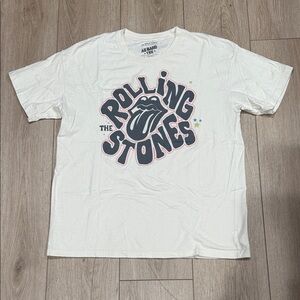 AE American Eagle Rolling Stones  Graphic Tee shirt Cream Oversized S/XS aerie